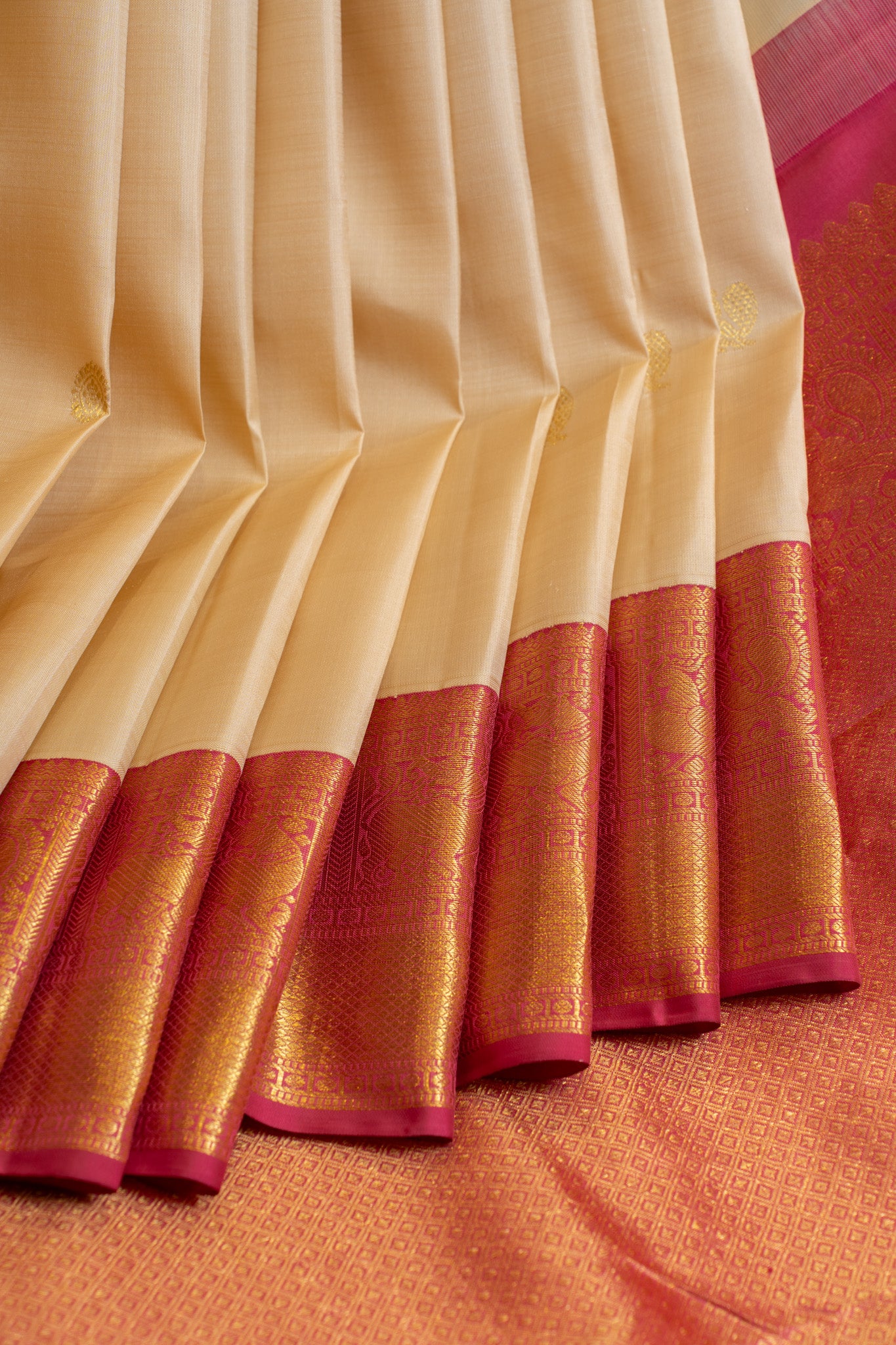 Off white and pink traditional pure Kanchipuram silk saree