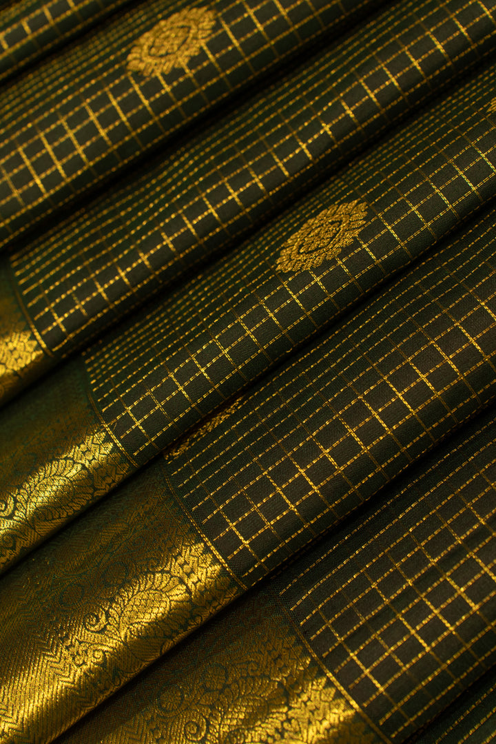 Bottle green vairaoosi pure Kanchipuram silk saree