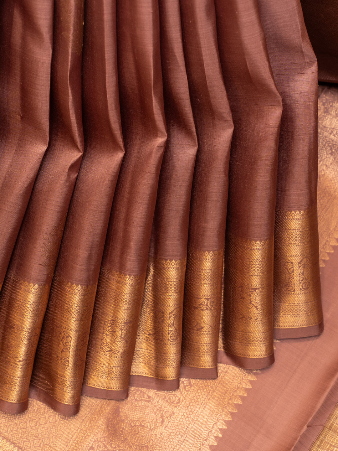 Raisin brown pure Kanchipuram silk saree