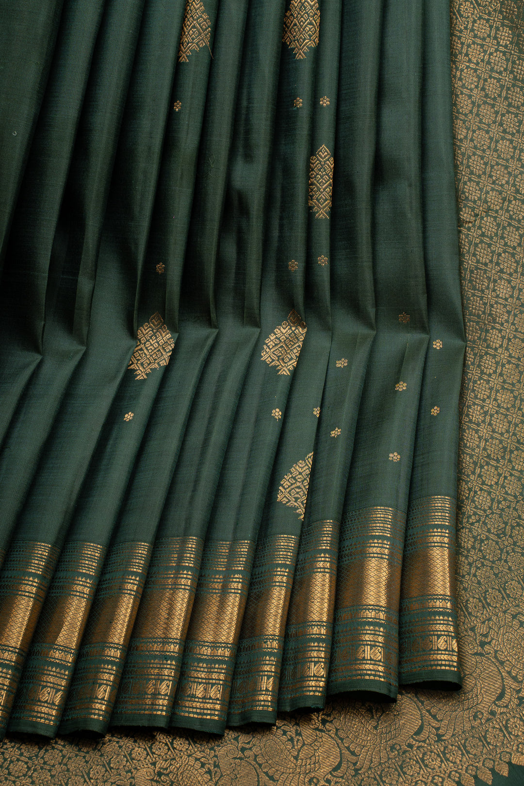Bottle Green Traditional Pure Kanchipuram Silk Saree