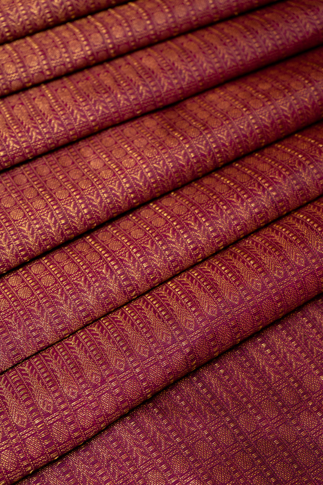 Maroon Shot Colour Zari Brocade Pure Kanchipuram Silk Saree - Clio Silks