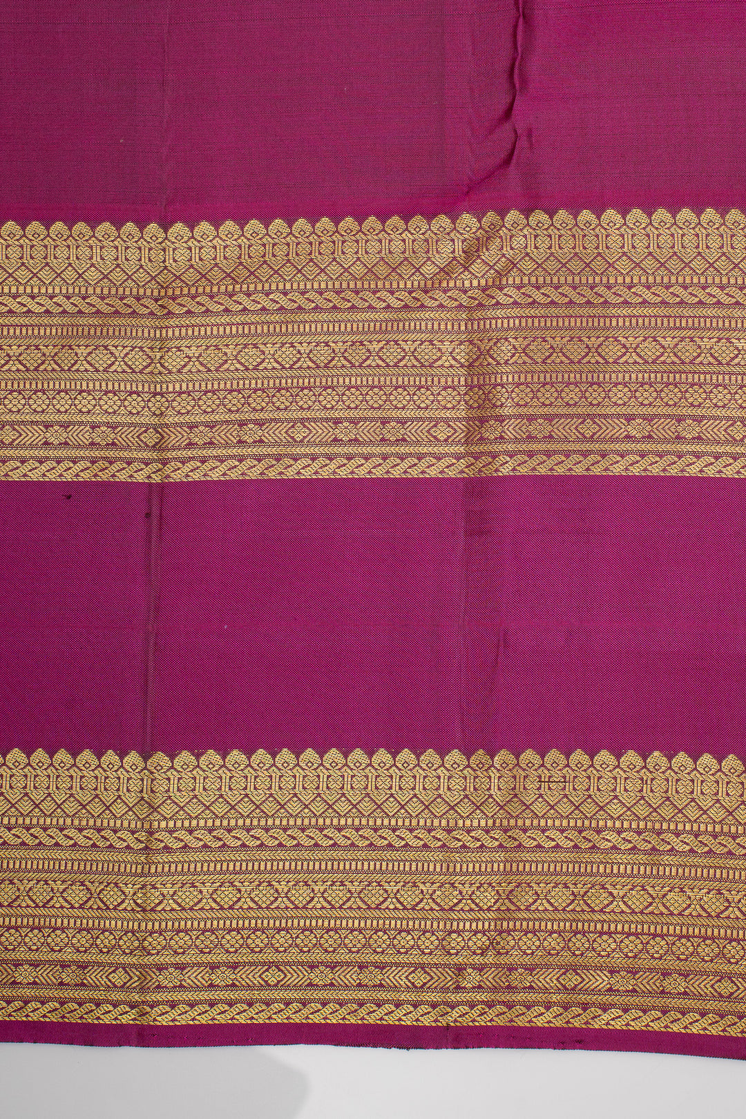 Mandhulir Green Pure Kanchipuram Silk Saree