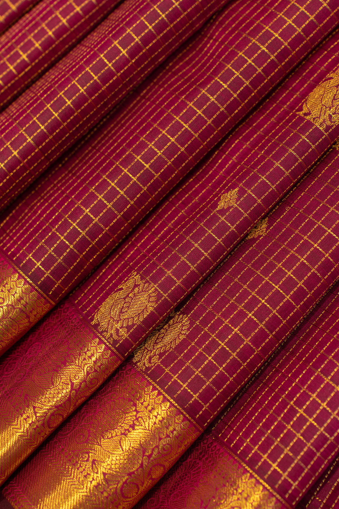 Sangria purple vairaoosi checks pure Kanchipuram silk saree