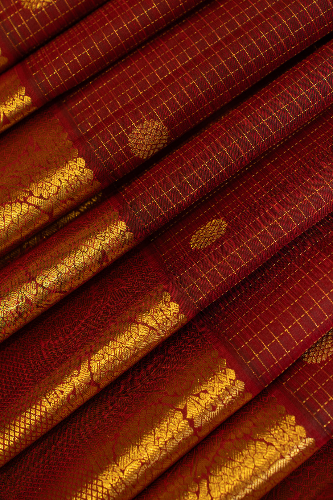 Arakku maroon vairaoosi checks pure Kanchipuram silk saree