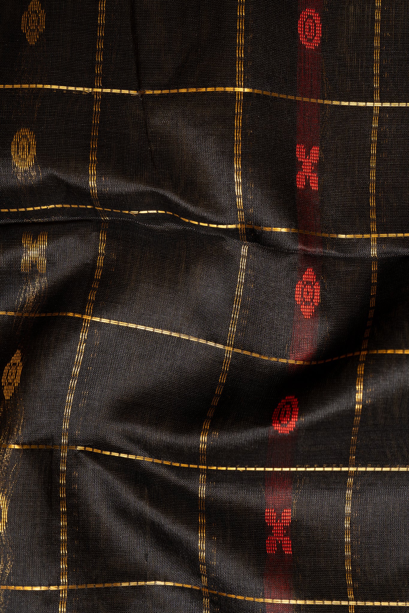 Black and Red Handwoven Pure Silk Cotton Saree - Clio Silks