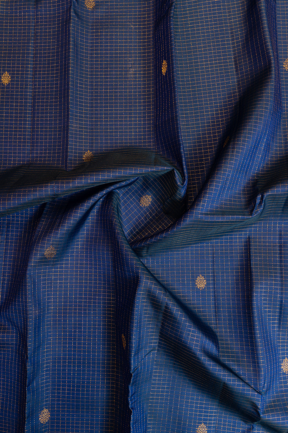 Dark blue vairaoosi checks and motifs pure Kanchipuram silk saree