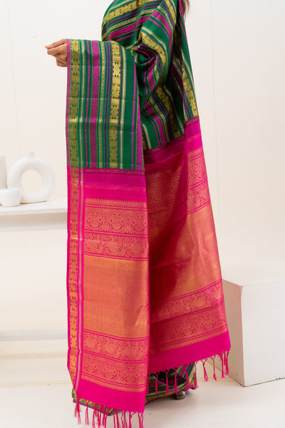 Bottle Green and Pink Varisapettu Pure Zari Kanchipuram Silk Saree - Clio Silks