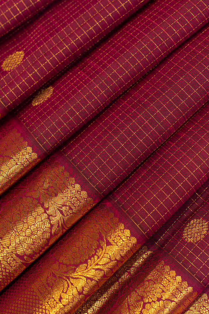 Purple vairaoosi checks and motifs pure Kanchipuram silk saree