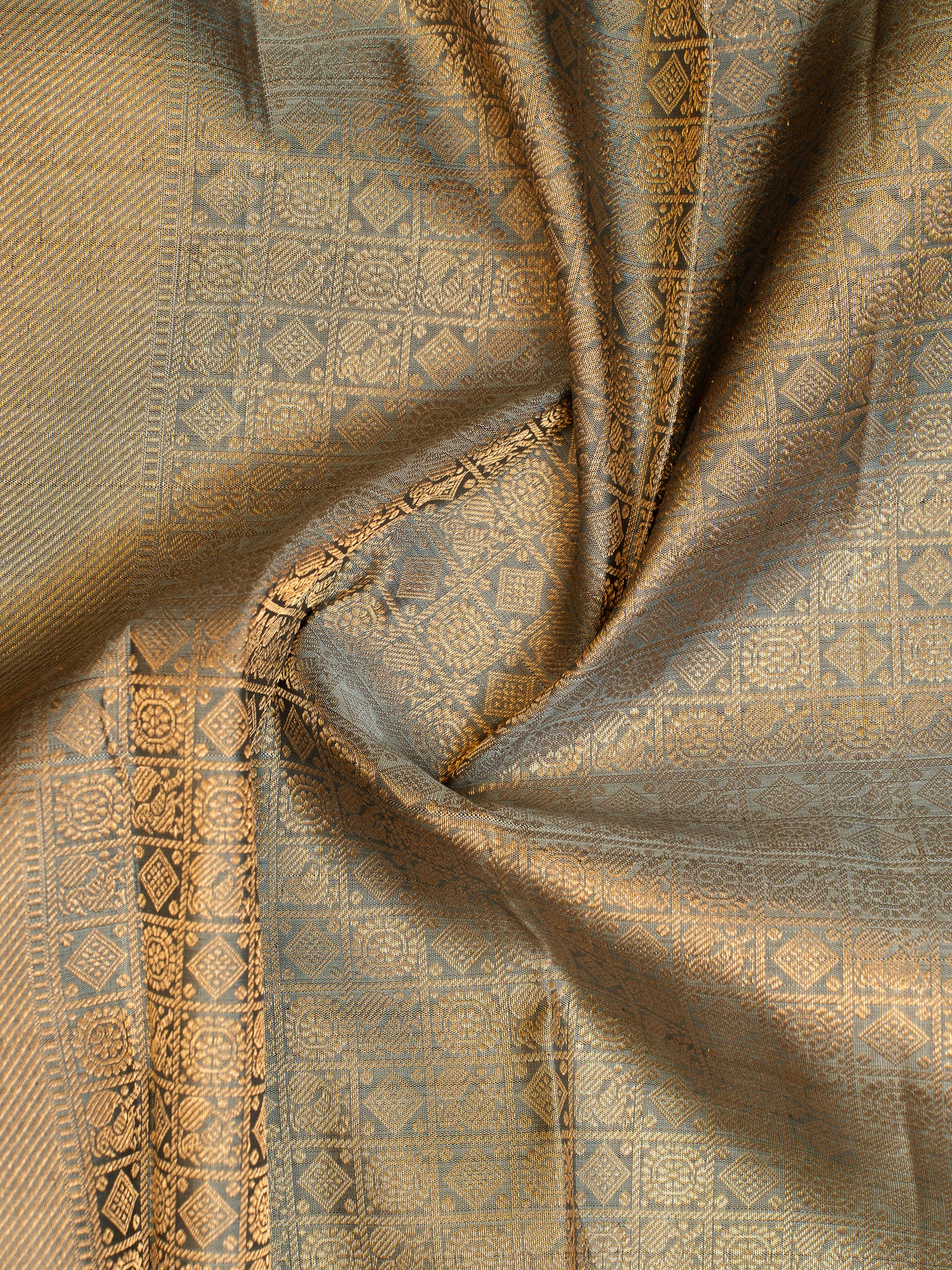 Mauve and Grey Rettai Pettu Pure Kanjivaram Silk Saree