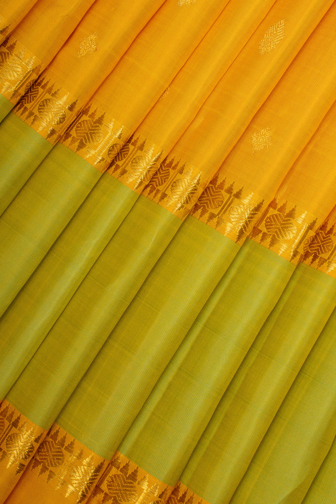 Lemon Yellow and Green Traditional Pure Kanchipuram Silk Saree