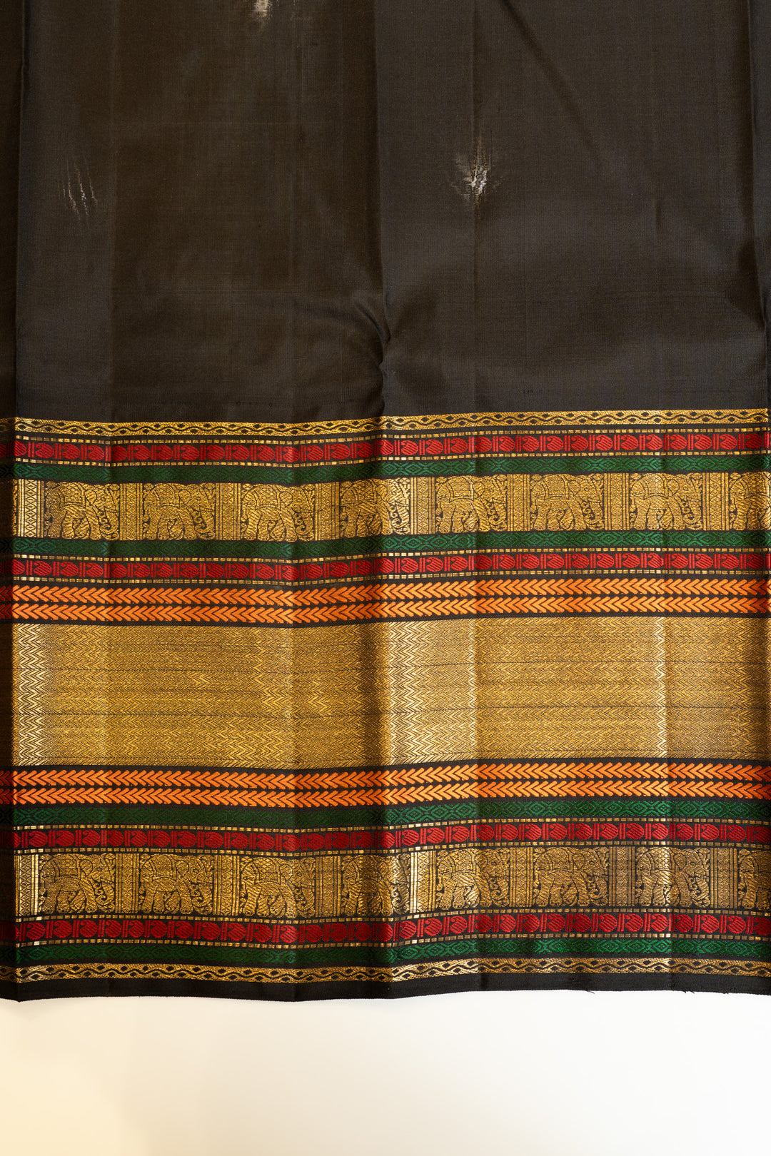 Deep red and black varisaipettu pure zari Kanchipuram silk saree