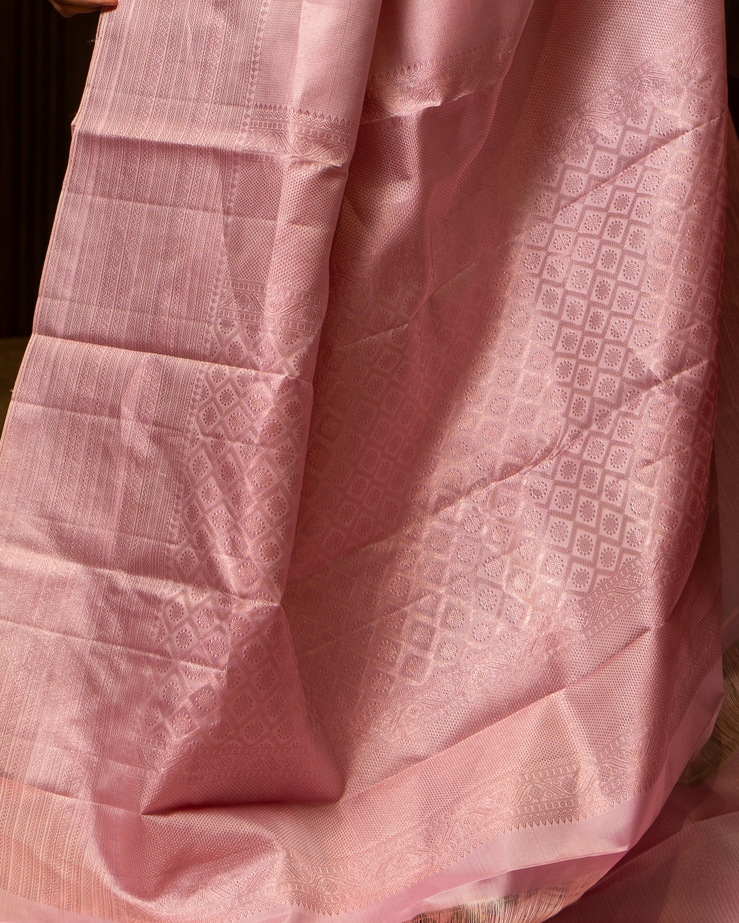 Opulent Pink Kanjivaram Silk Saree With Blooming Blouse Piece –  LajreeDesigner