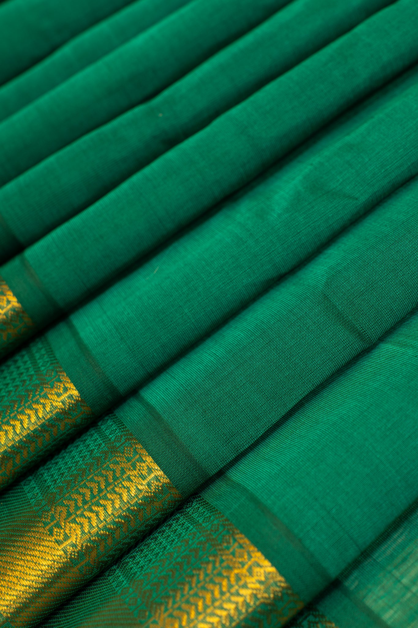 Emerald green and beige pure silk cotton saree