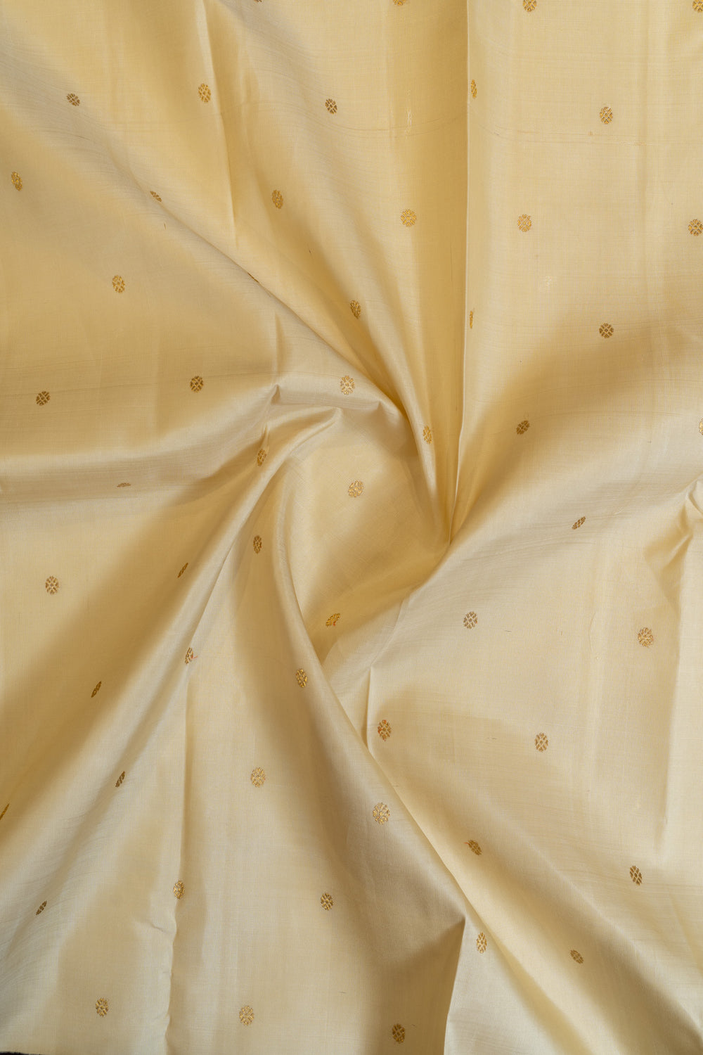 Off white and jamun Varisaipettu pure zari Kanchipuram silk saree