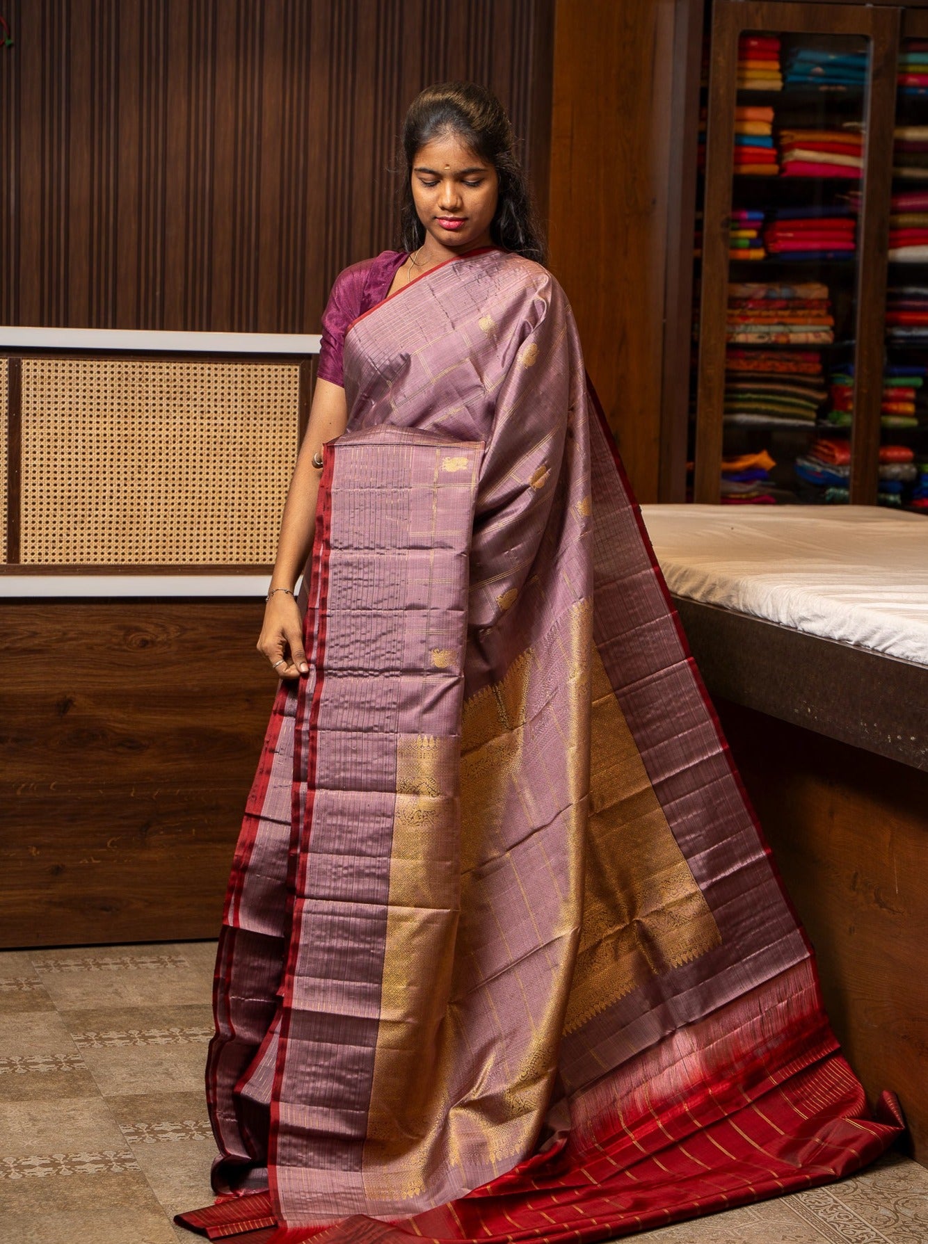 Mauve Zari Checks Pure Kanchipuram Silk Saree - Clio Silks