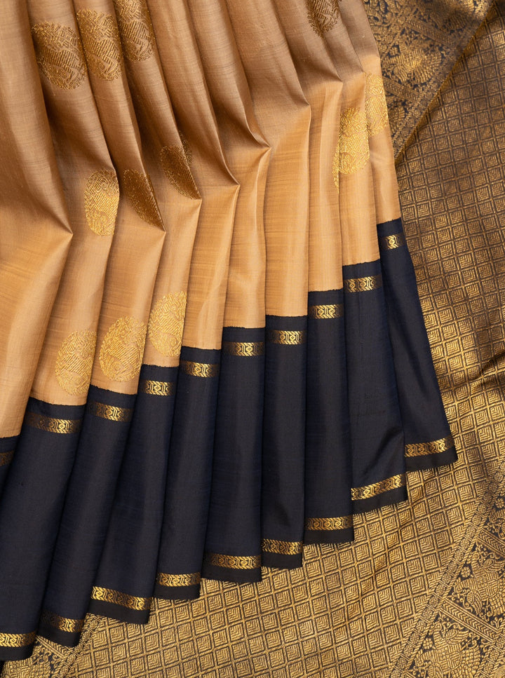 Beige and Midnight Blue Pure Zari Kanchipuram Silk Saree - Clio Silks