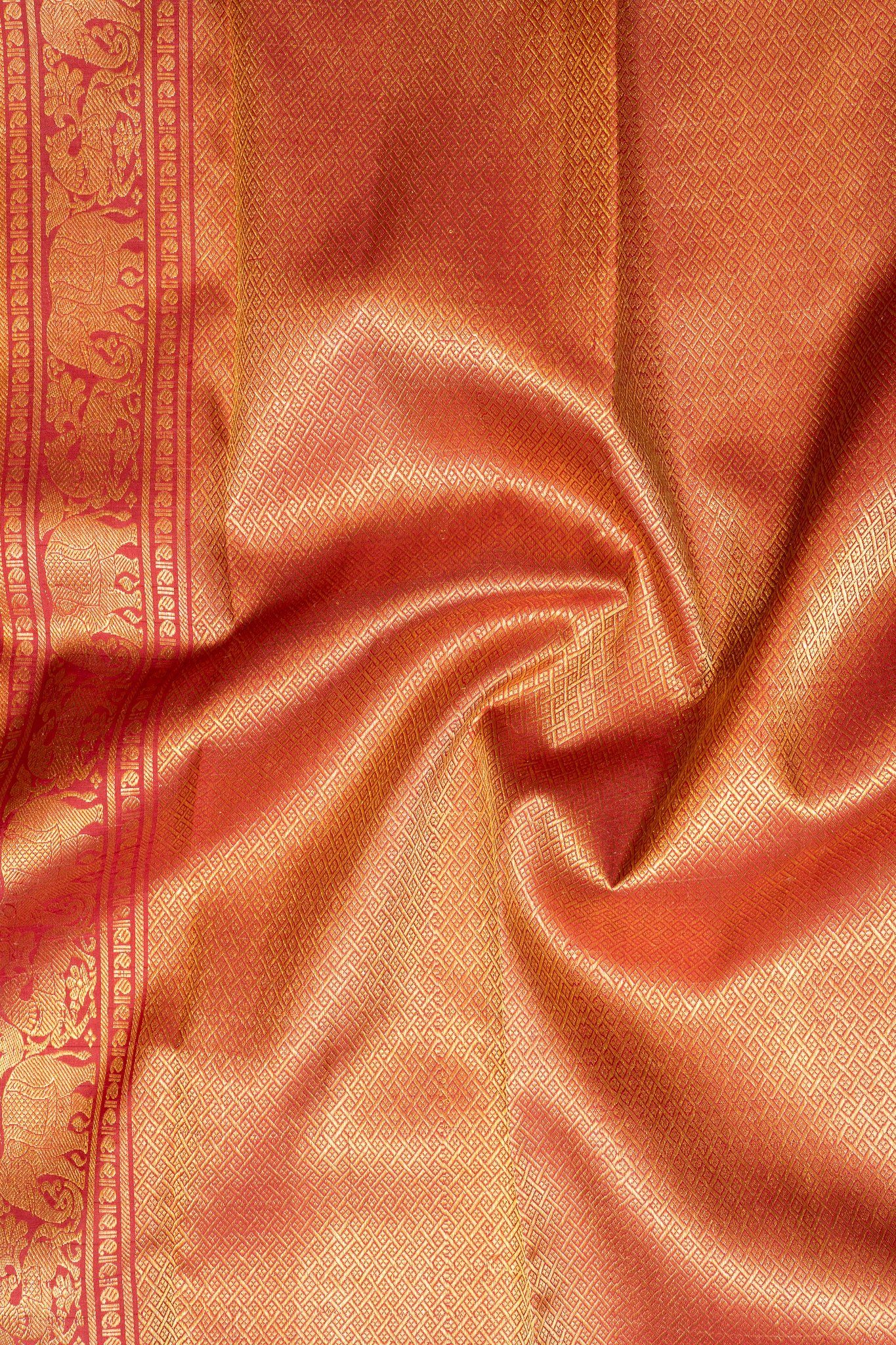 Rouge Pink and Red Pure Kanchipuram Silk Saree - Clio Silks