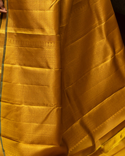 Gold Paisley Brocade Pure Kanchipuram Silk Saree - Clio Silks