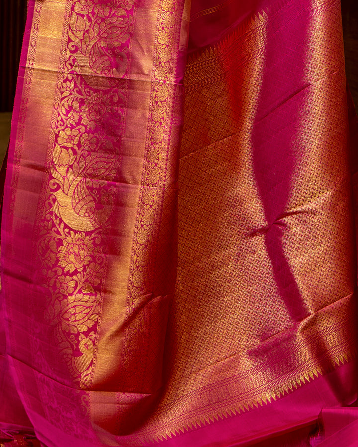 Peach and Magenta Brocade Pure Kanchipuram Silk Saree - Clio Silks