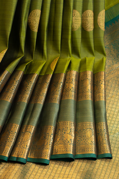 Leaf green rettai pettu pure Kanchipuram silk saree