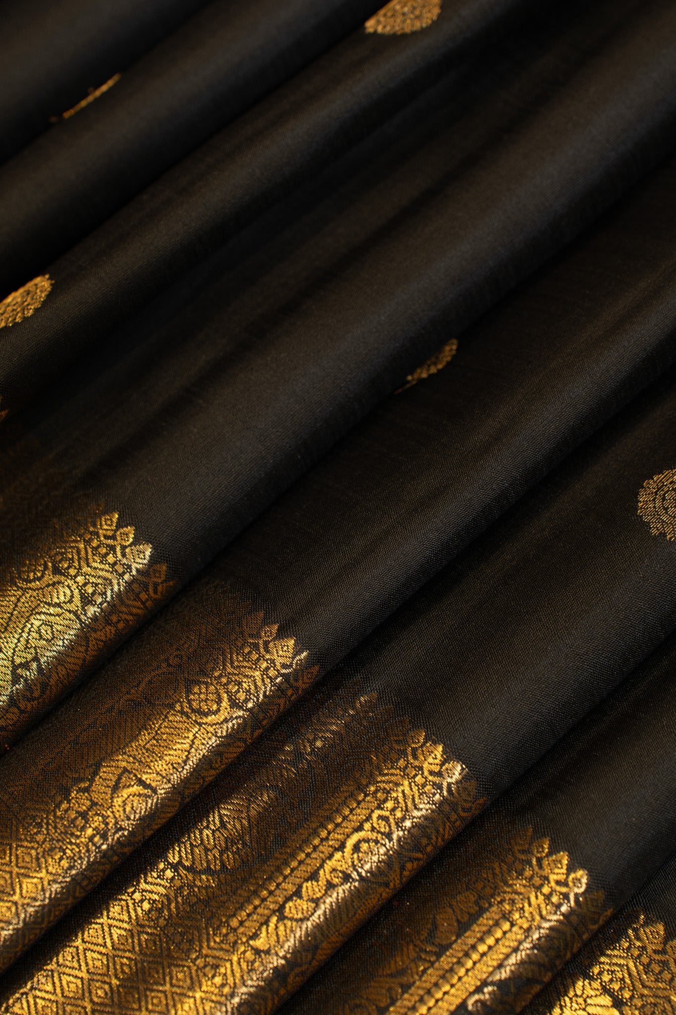 Black and gold brocade pure Kanchipuram silk saree