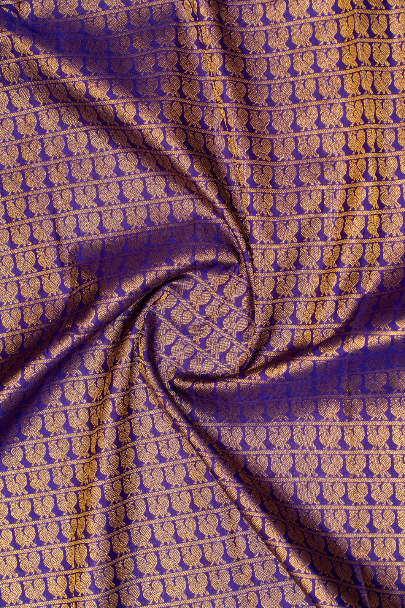 Aubergine purple Ayiram Annam pure Kanchipuram silk saree