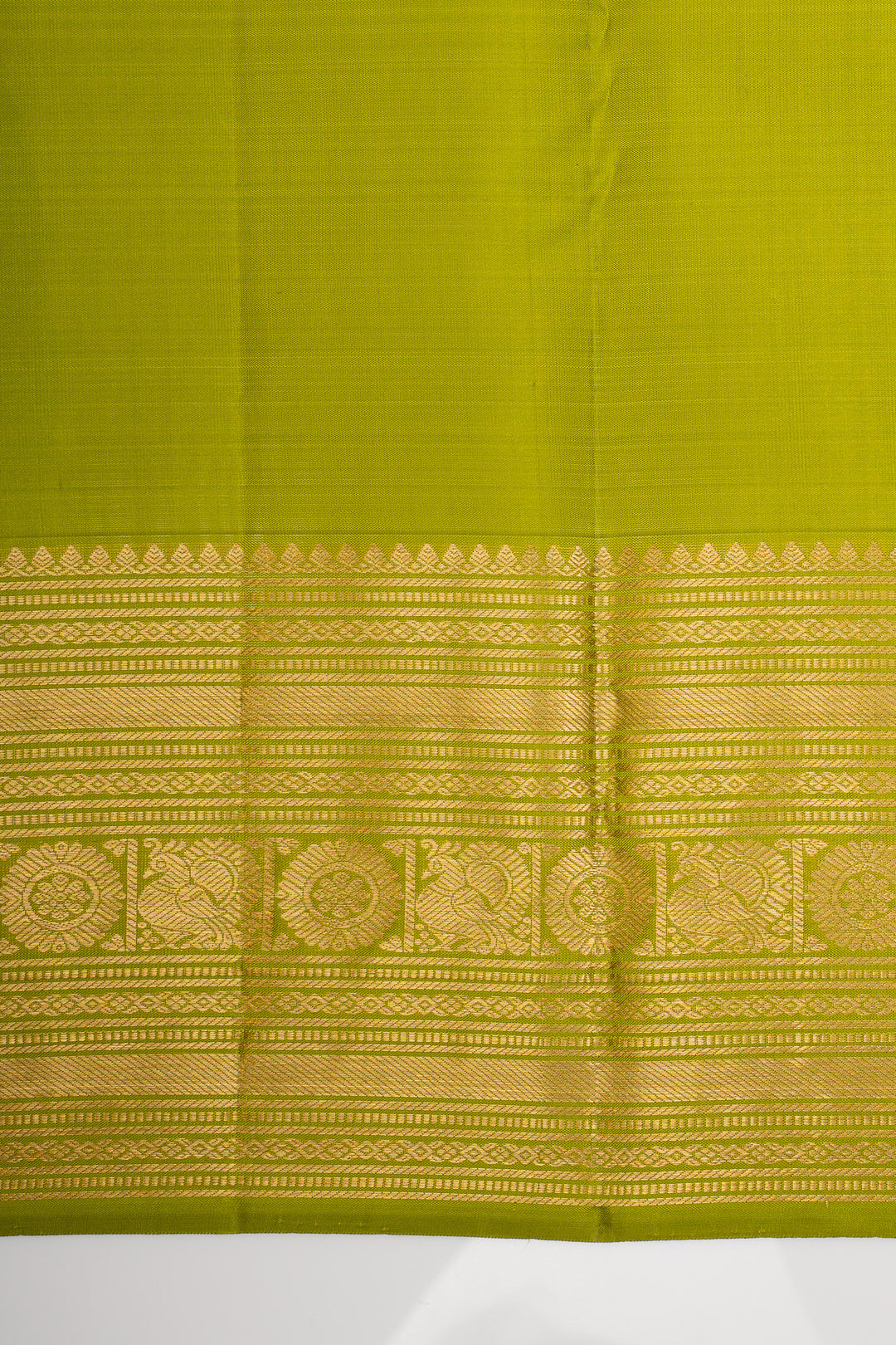 Bottle green traditional pure kanchipuram silk saree