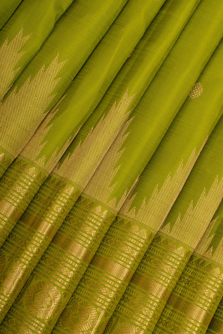 Bottle green traditional pure kanchipuram silk saree
