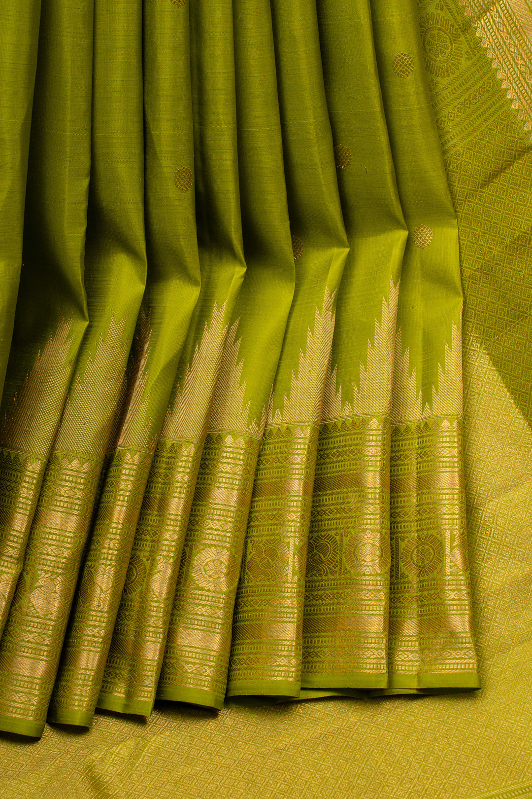 Bottle green traditional pure kanchipuram silk saree