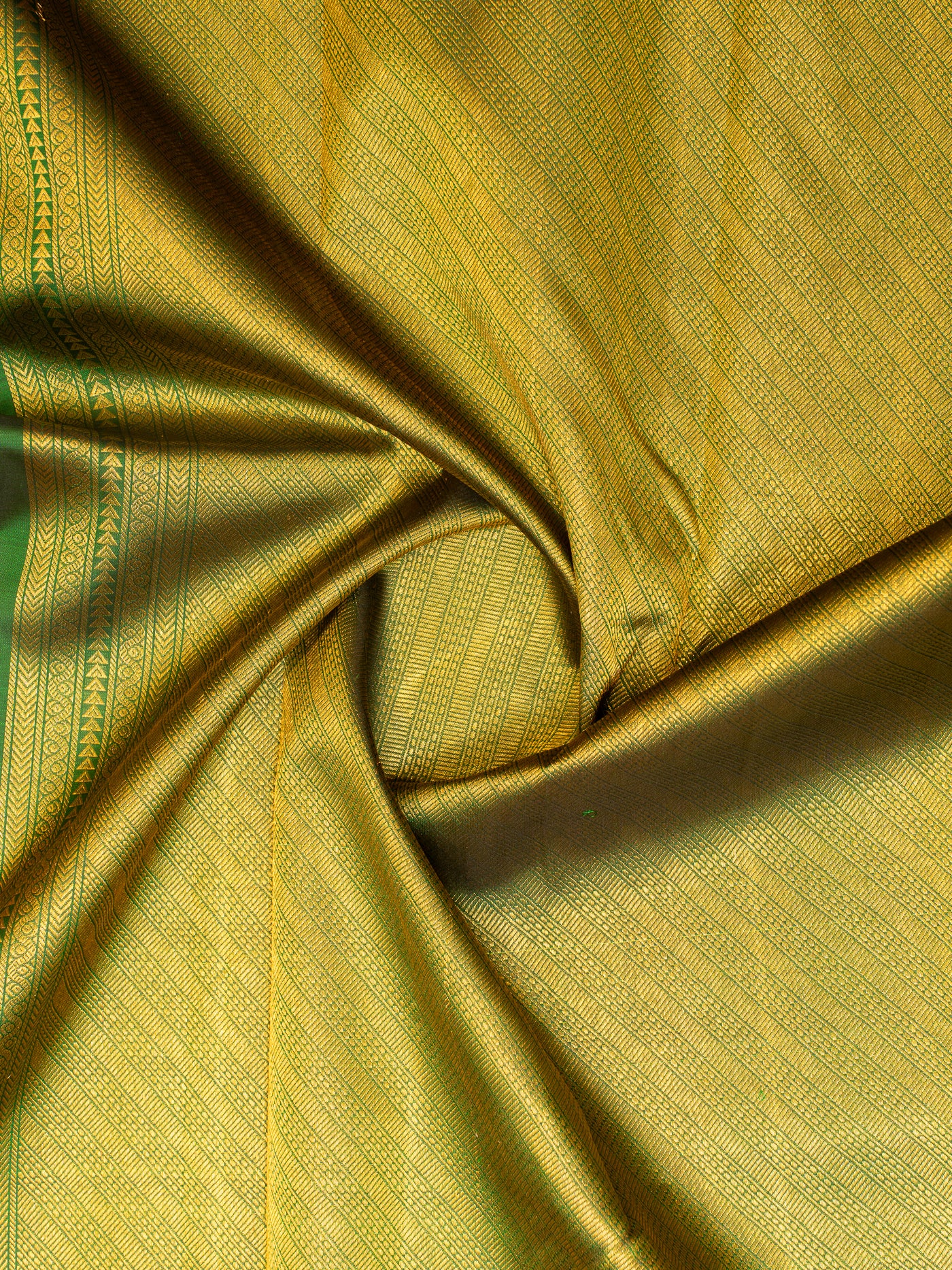 Lotus pink and green pure zari rettai pettu pure Kanchipuram silk saree