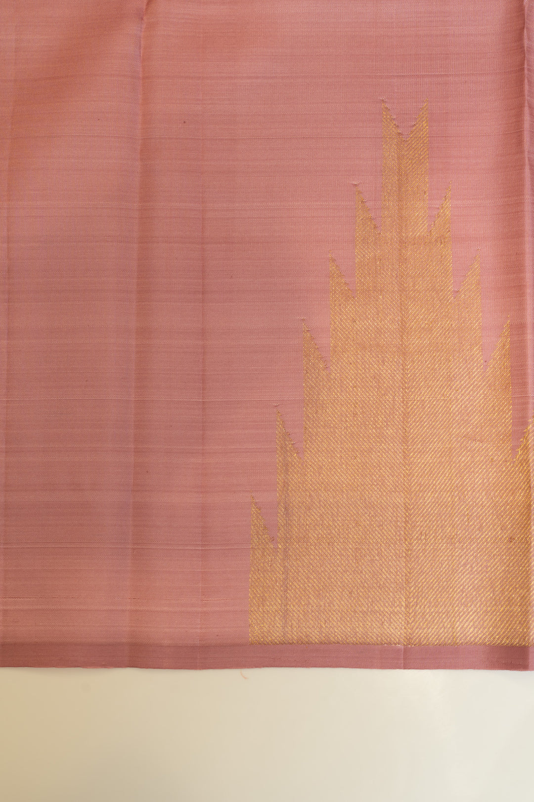 Lilac pink temple border pure Kanchipuram silk saree