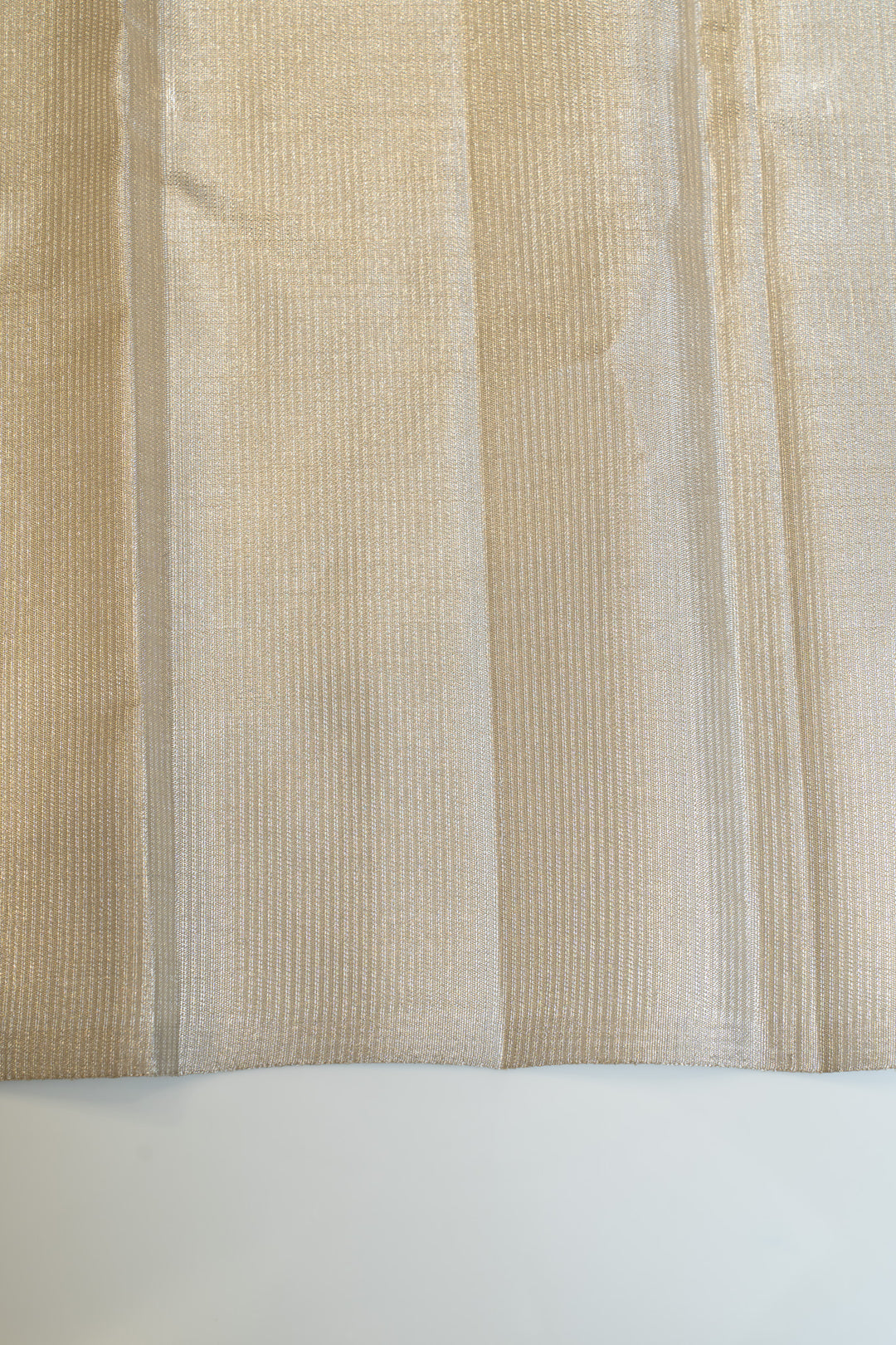 Silver and peach 8 Kol pure Kanchipuram silk saree