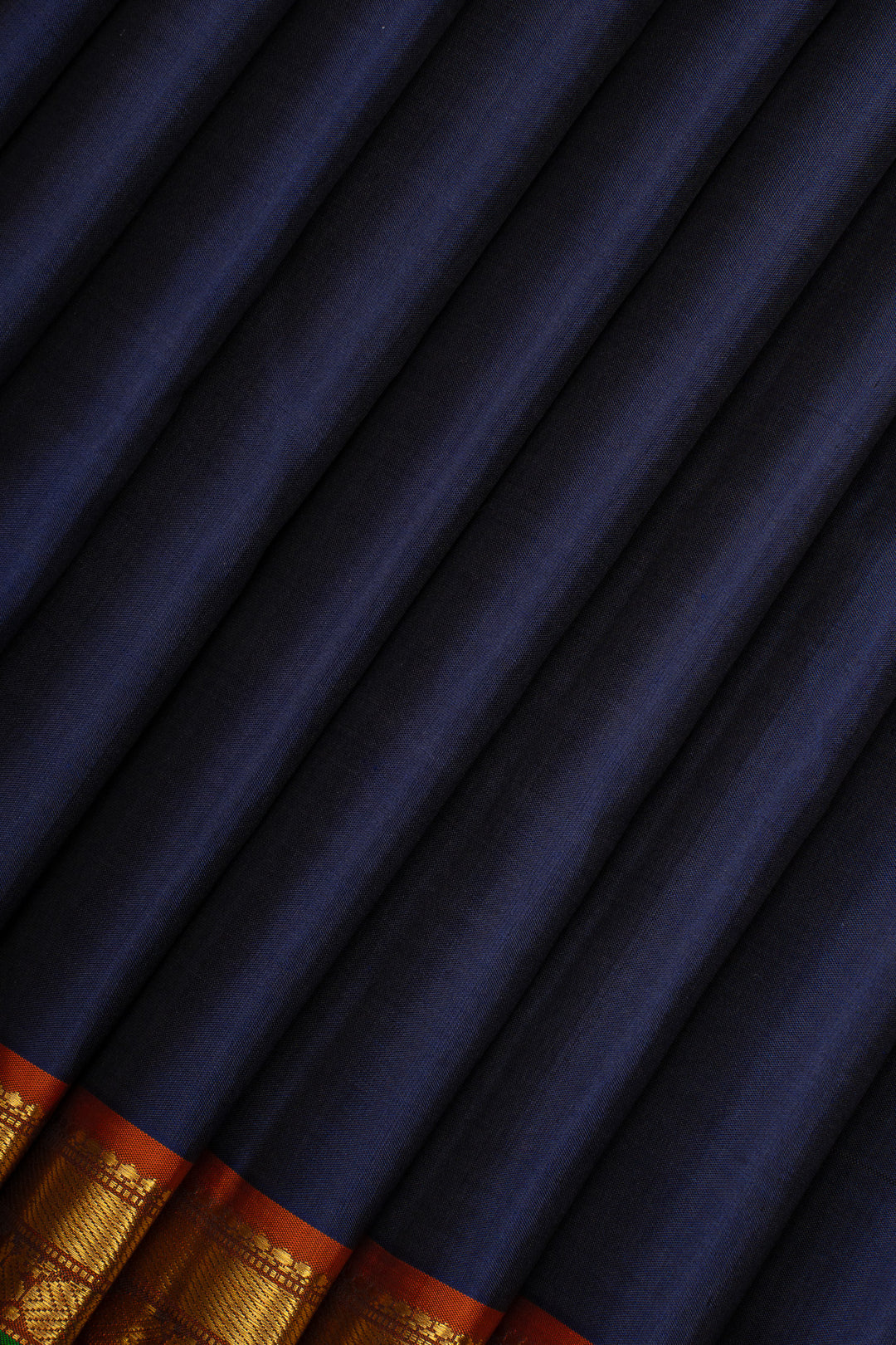 Navy Blue Small Border Pure Kanchipuram Silk Saree