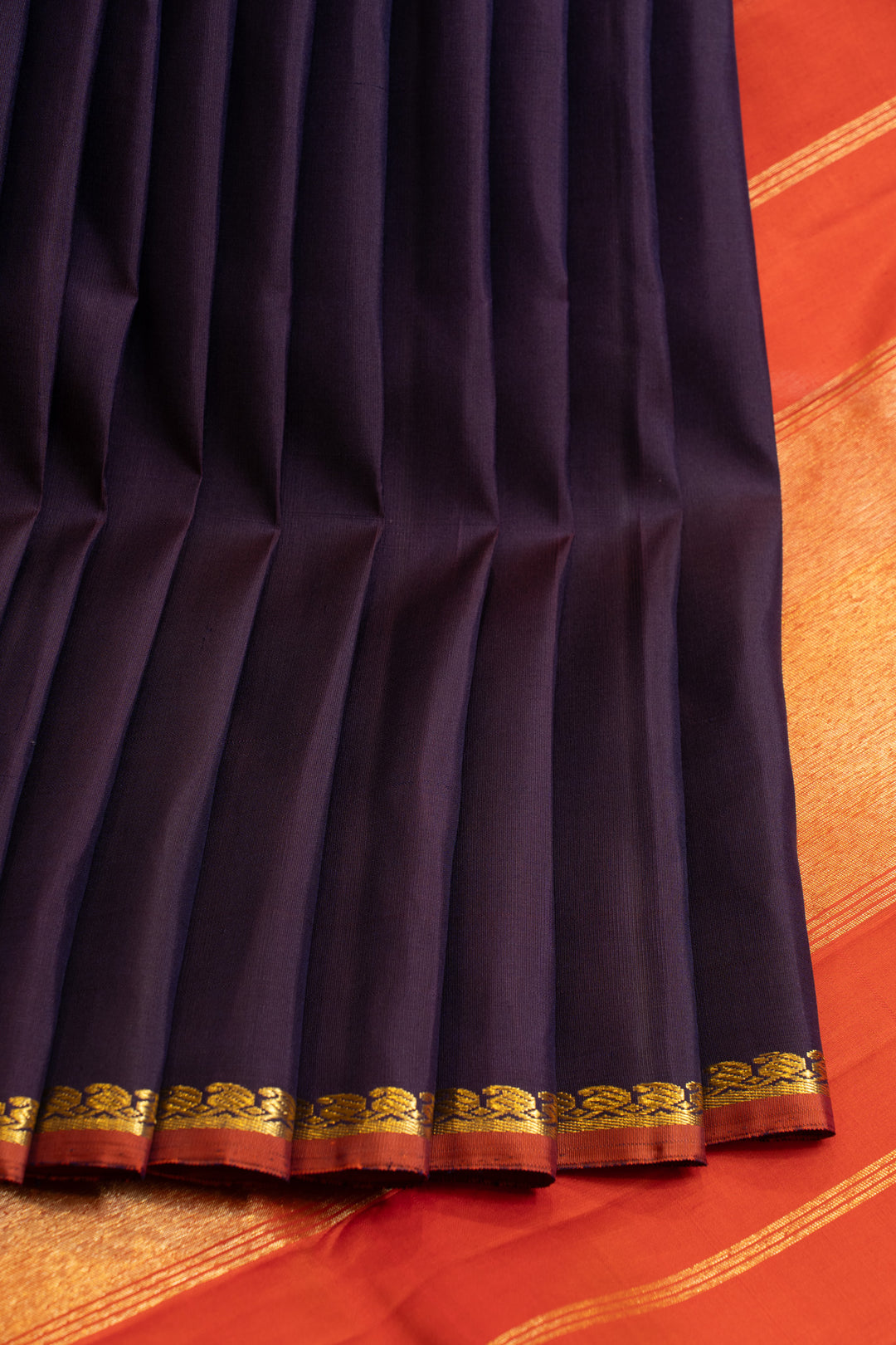 Purple paisley small border pure Kanchipuram silk saree