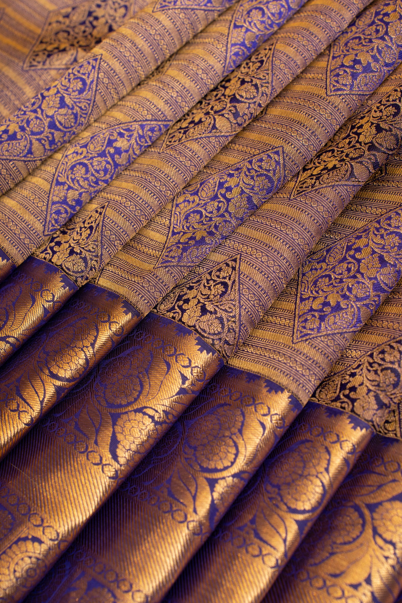 Ink blue diamond brocade pure Kanchipuram silk saree