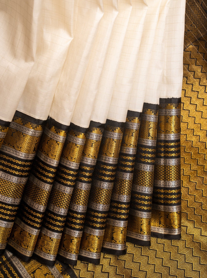 white kanchipuram silk saree | pearl silk saree