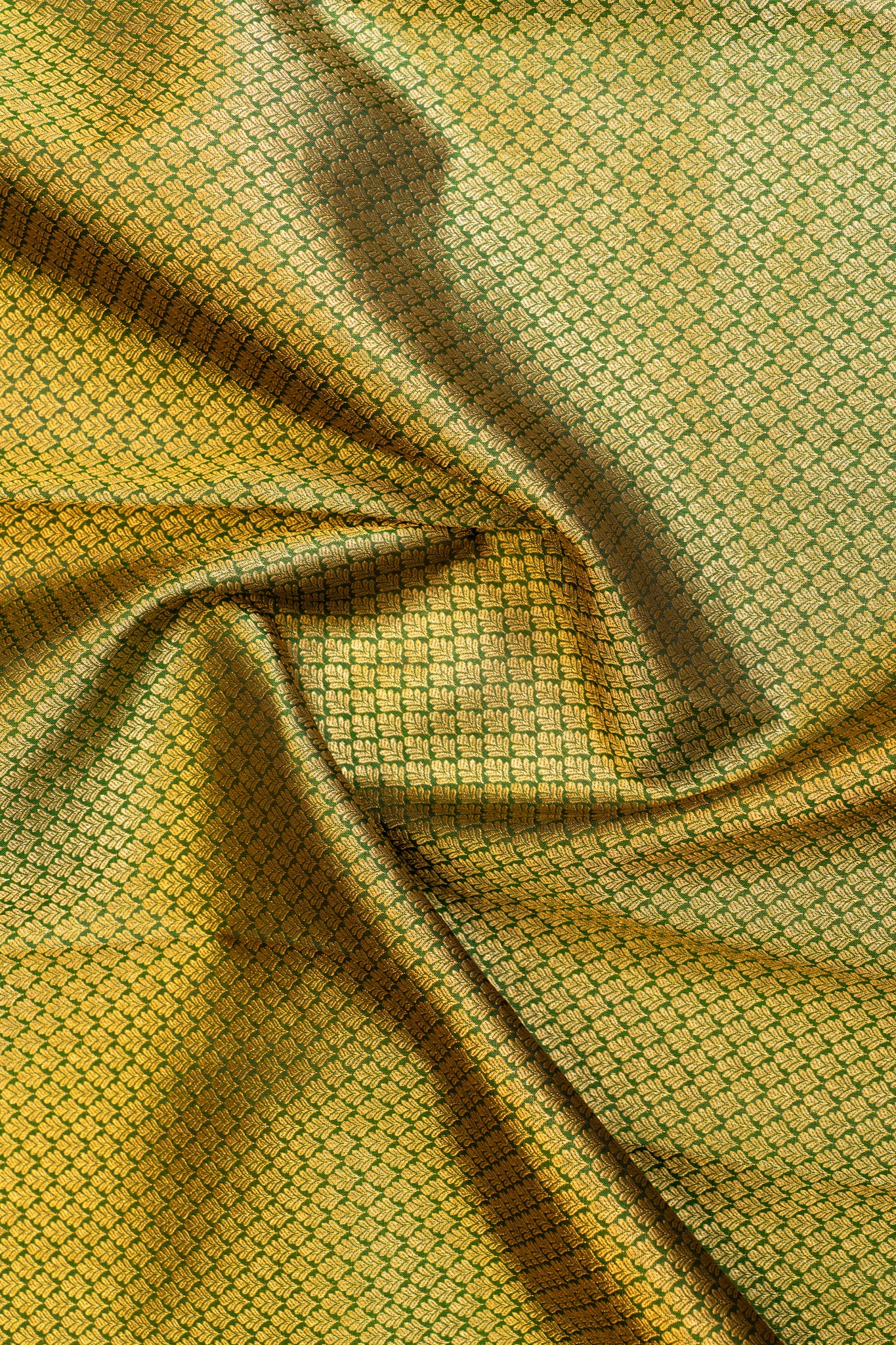 Bottle green brocade pure Kanchipuram silk saree