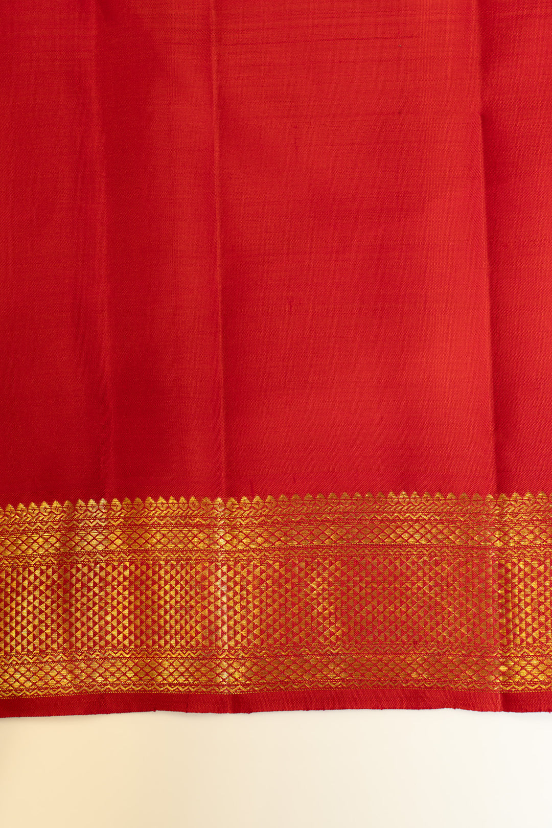Red vairaoosi traditional pure Kanchipuram silk saree