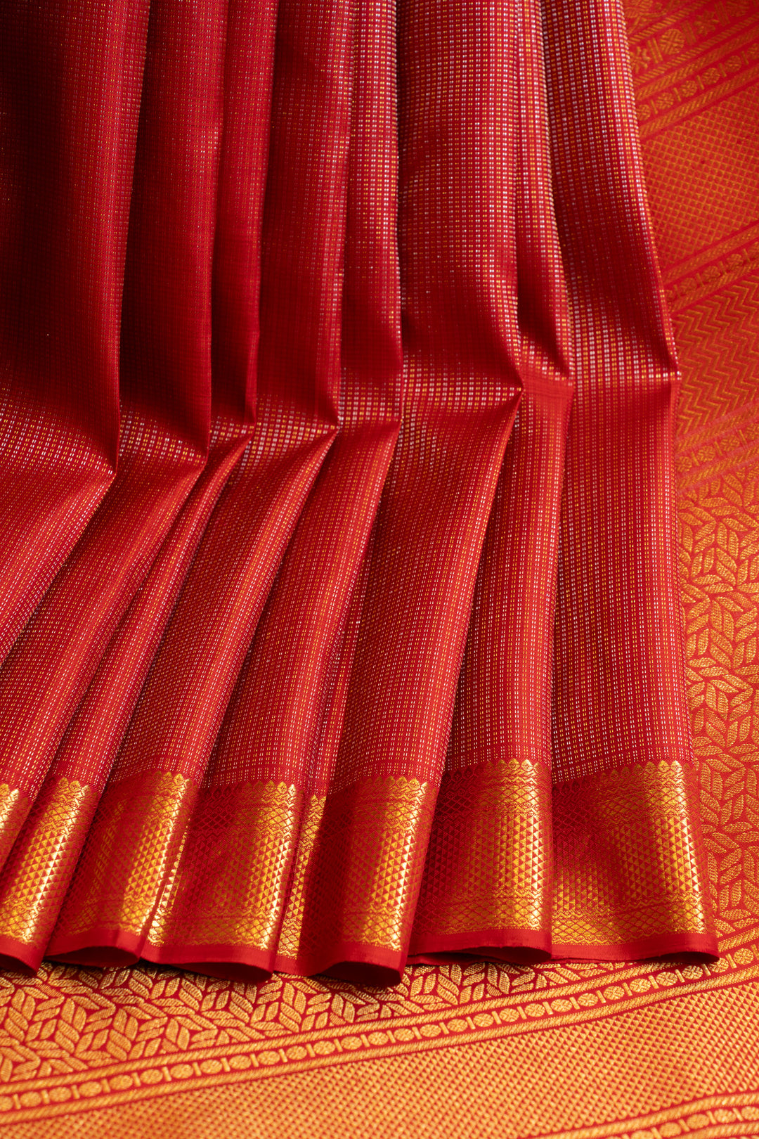 Red vairaoosi traditional pure Kanchipuram silk saree