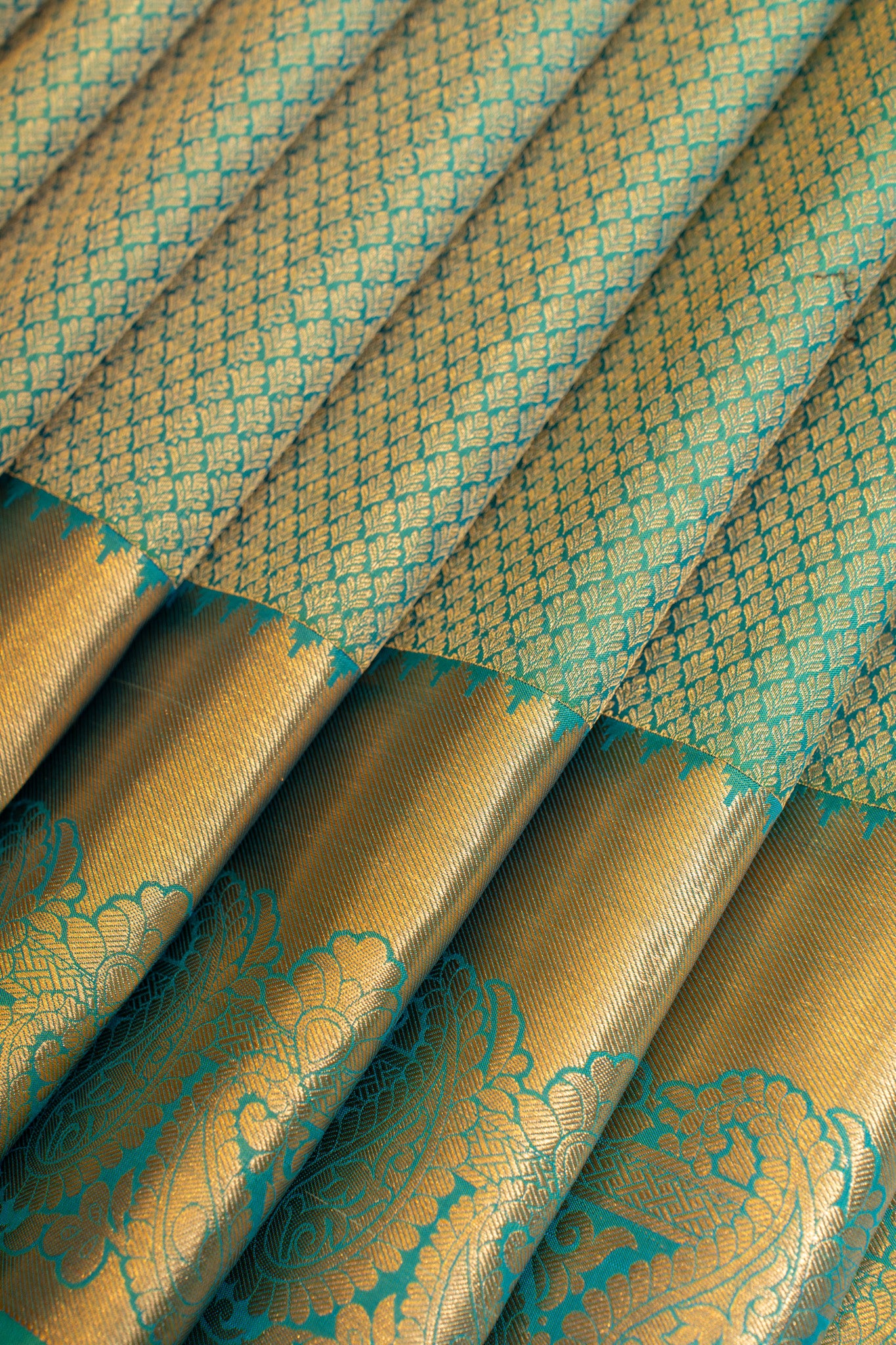 Peacock green pure brocade Kanchipuram sik saree