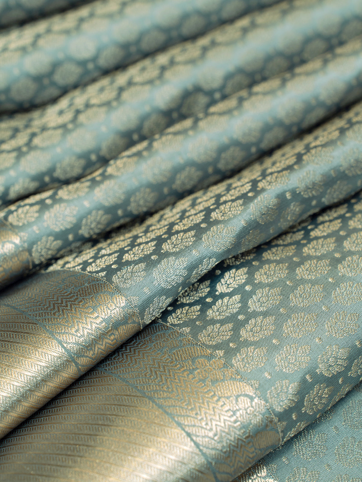 Bluish Grey Thilakam Brocade Pure Kanchipuram Silk Saree