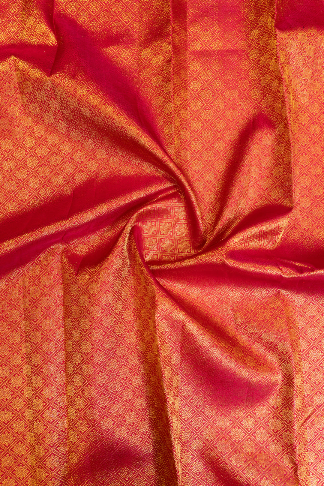Reddish pink iruthalaipakshi small border pure Kanchipuram silk saree