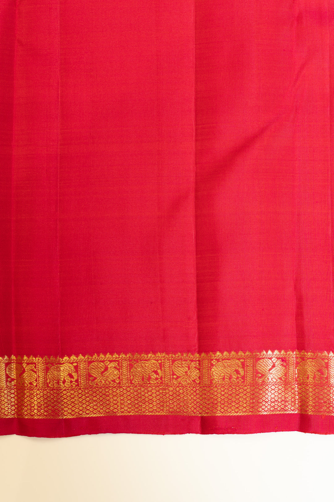 Reddish pink iruthalaipakshi small border pure Kanchipuram silk saree