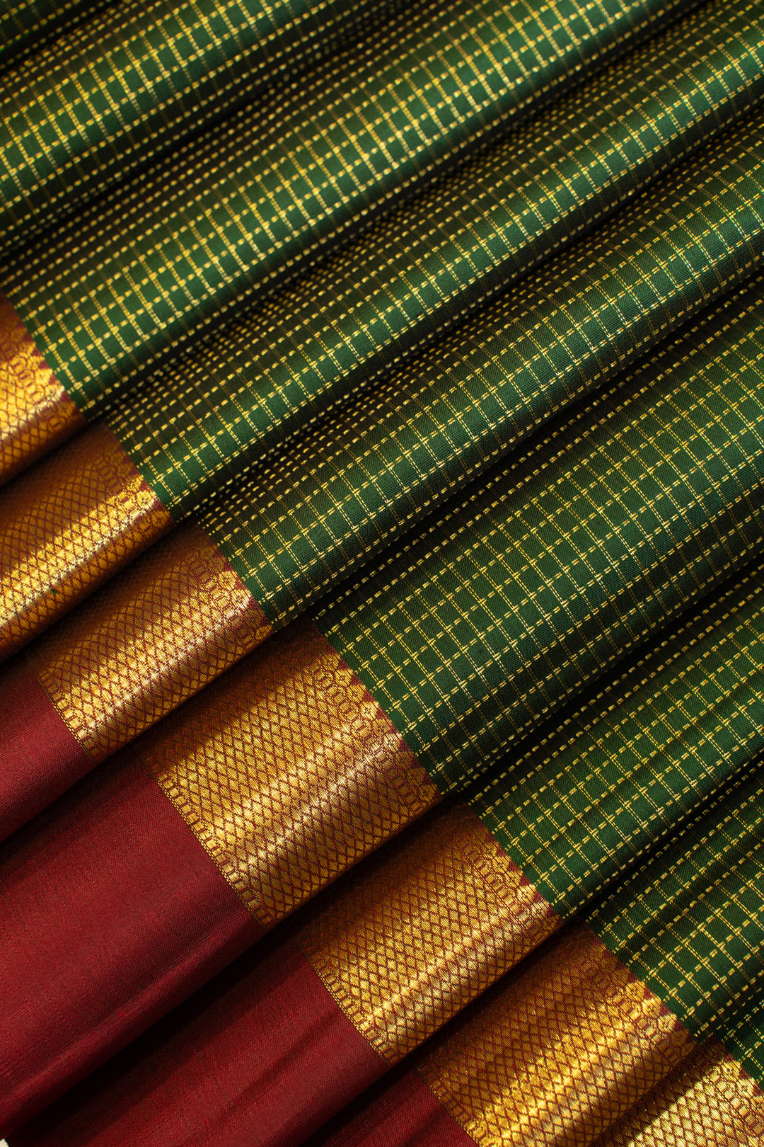 Bottle green vairaoosi checks pure Kanchipuram silk saree
