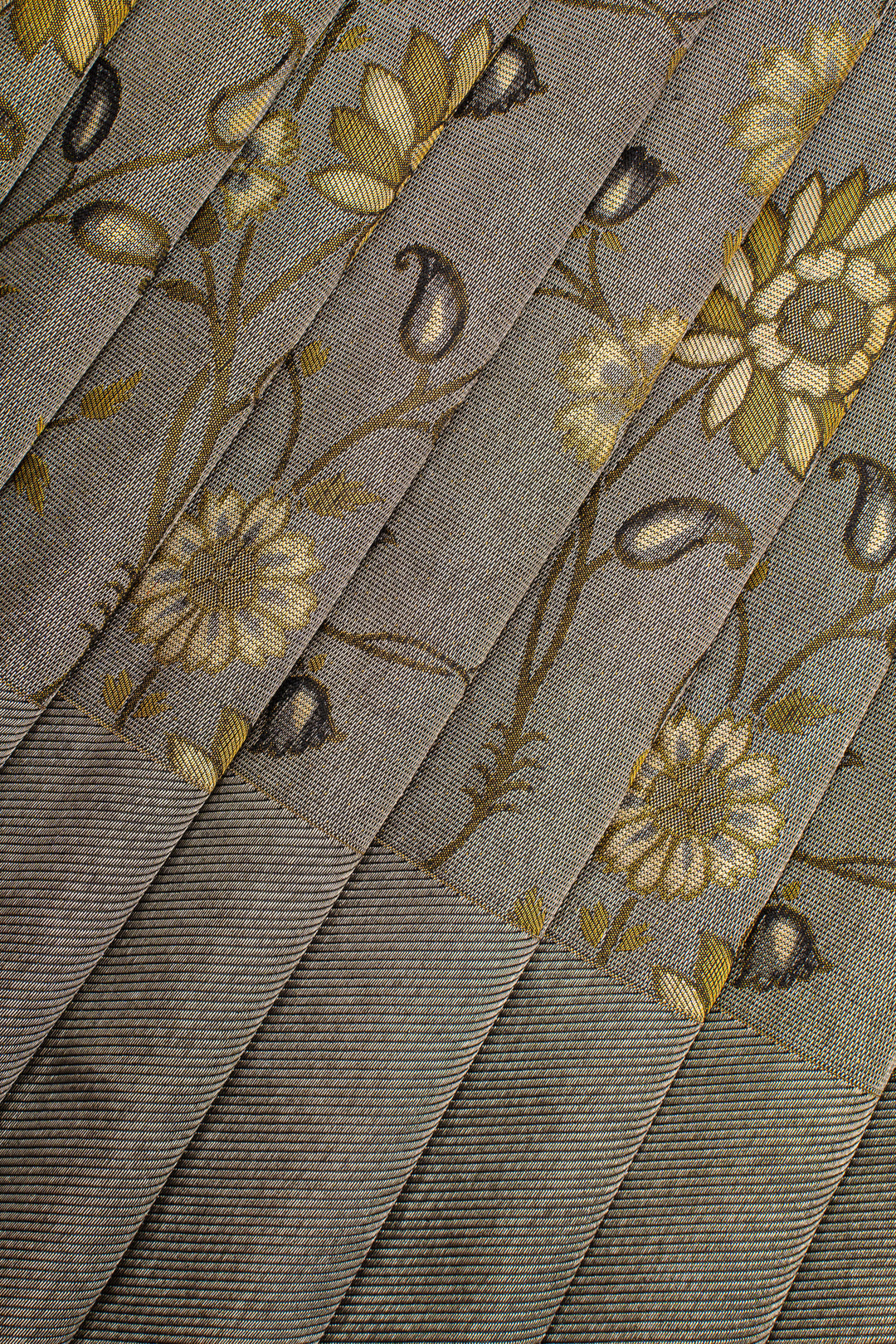Grey Designer Pure Kanchipuram Silk Saree
