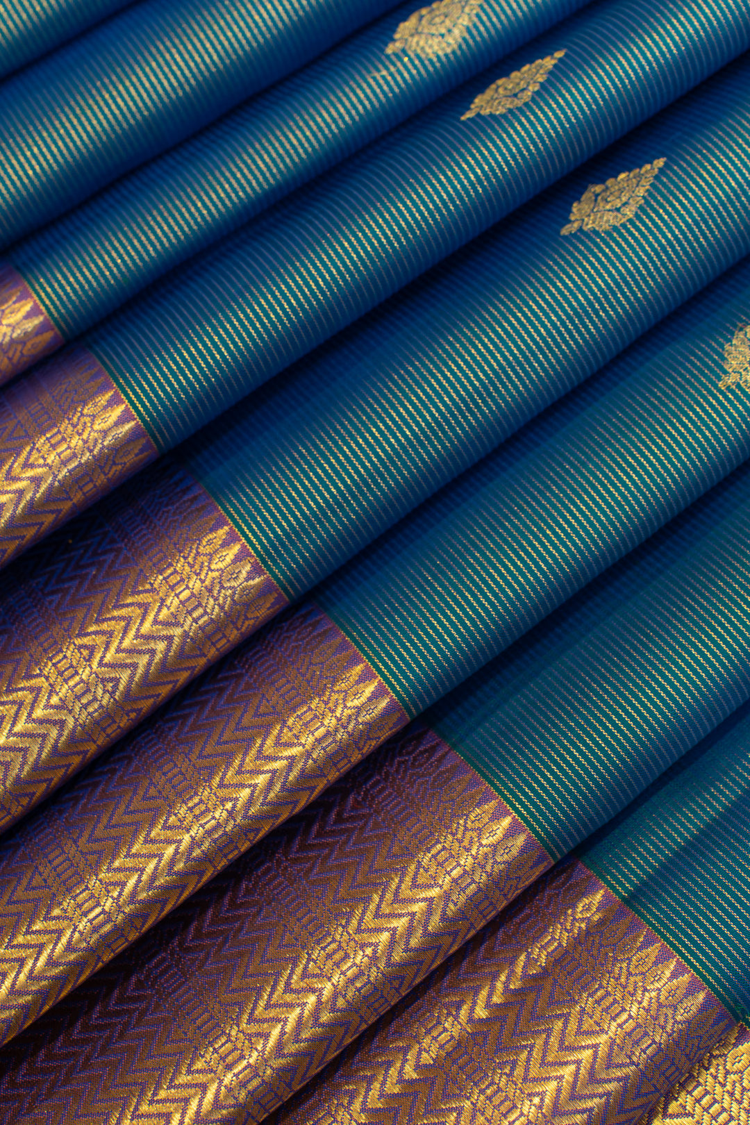 Peacock blue and magenta vairaoosi pure Kanchipuram silk saree