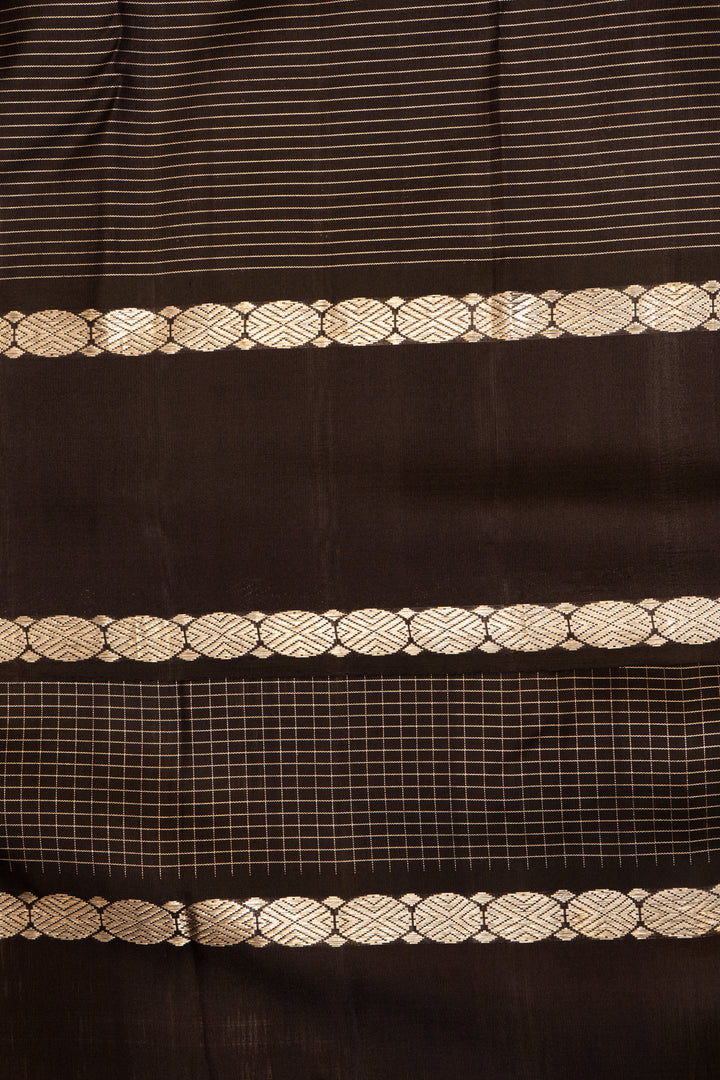 Black Silver Zari Checks Pure Kanchipuram Silk Saree - Clio Silks