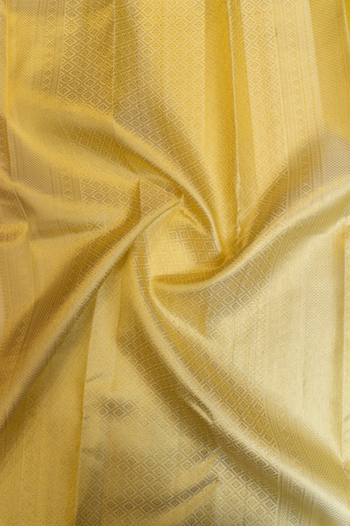 Purple and ivory small
Border pure Kanchipuram silk saree