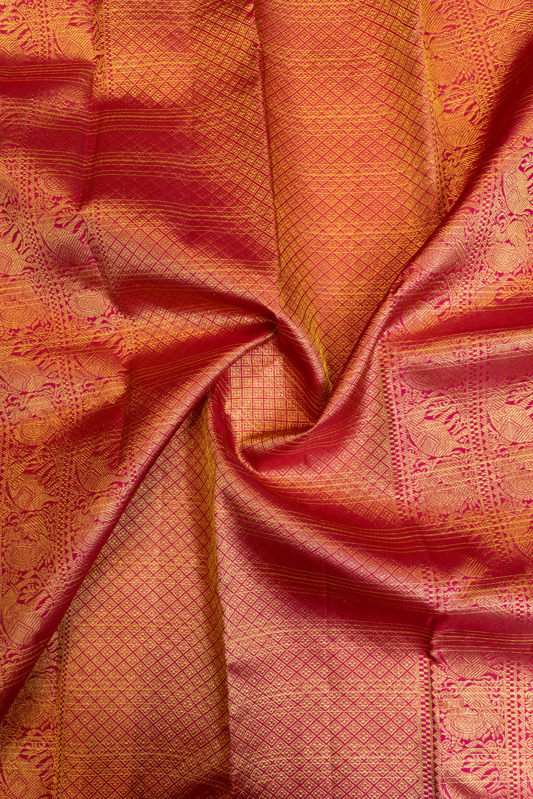 Handwoven silk saree with vairaoosi zari stripes