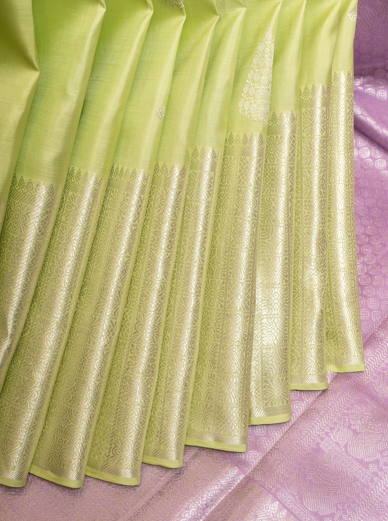 Mint Green and Lavender Big Border Pure Kanchipuram Silk Saree - Clio Silks